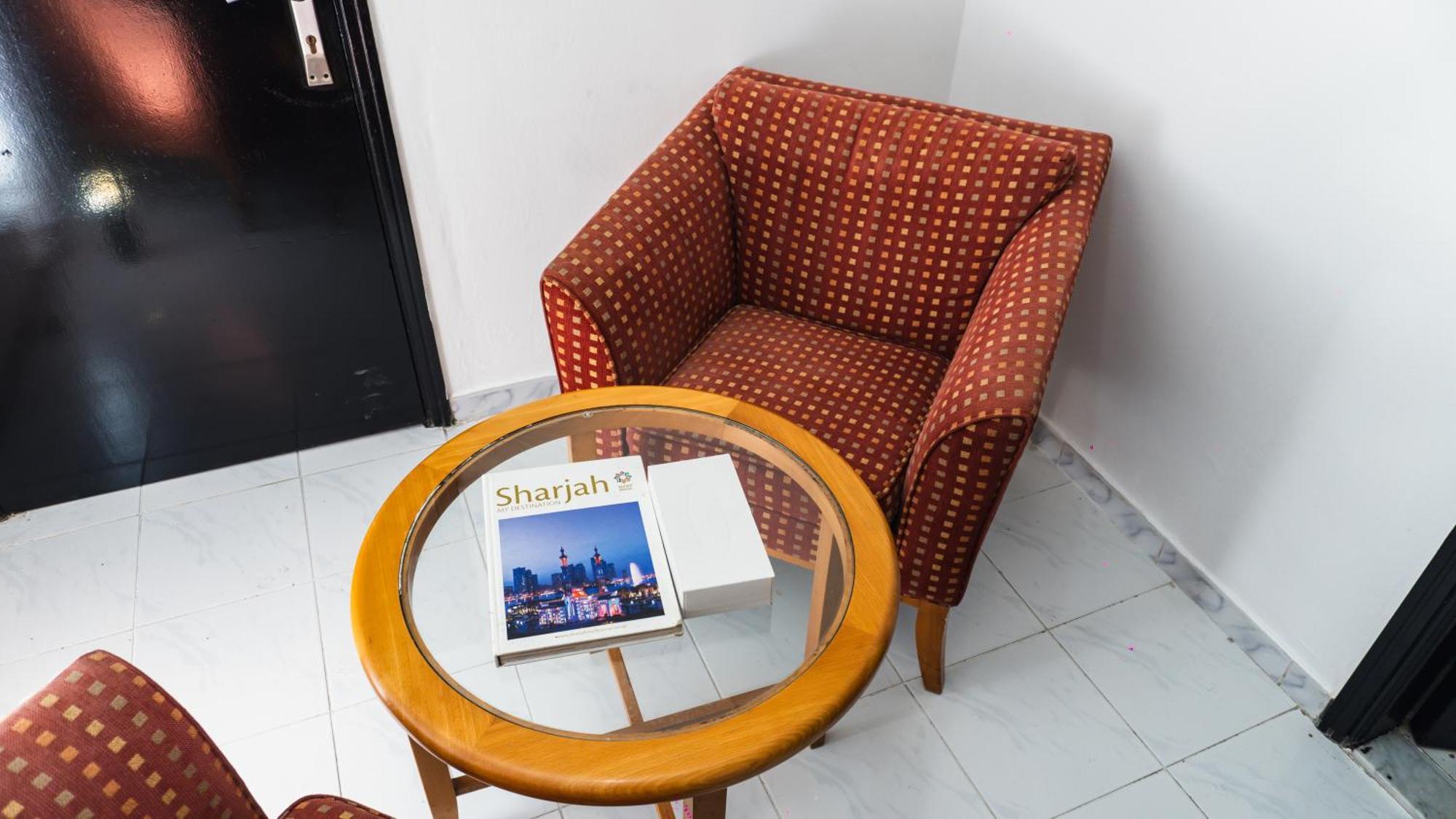 Pan Emirates Hotel Apartments Шарджа Екстериор снимка